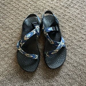 Women size 9 Chaco sandals